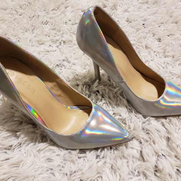 Shiney Heels - Picture 5 of 5